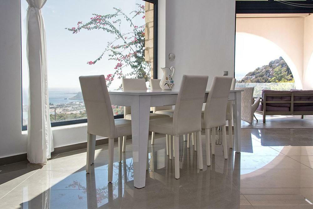Evilia Luxury Villa อาโมปี ภายนอก รูปภาพ