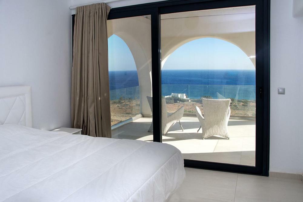 Evilia Luxury Villa อาโมปี ภายนอก รูปภาพ